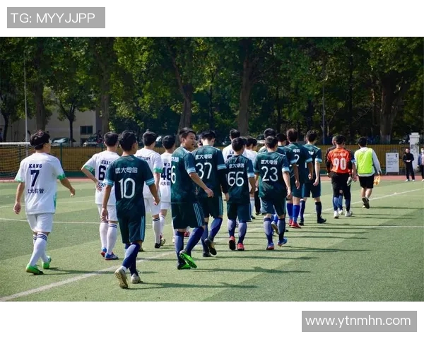 武汉足球队在邀请赛中的心理素质表现分析与点评