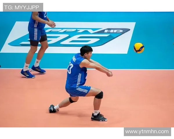 上海网球队防反战术解析与实战应用探讨