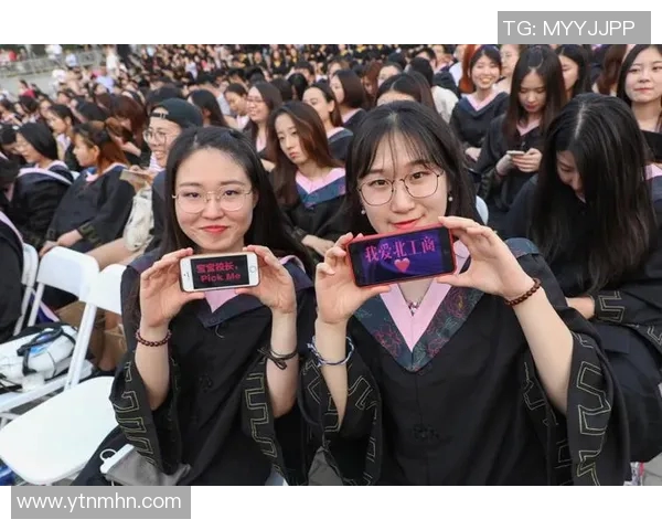 可兰白克：探寻这位杰出运动员背后的奋斗故事与荣耀时刻