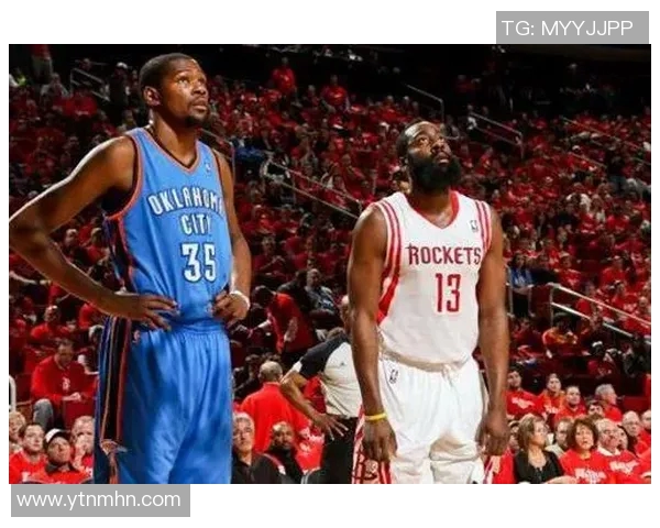 雷霆与爵士常规赛对决精彩回顾与赛季展望分析