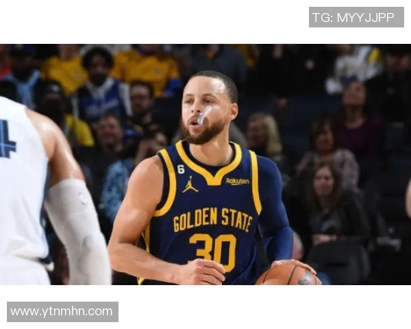 突尼斯与埃及男篮激战正酣精彩对决引发球迷热议