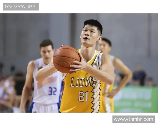 胡金秋：从青涩新星到CBA赛场的领军人物，书写篮球传奇新篇章