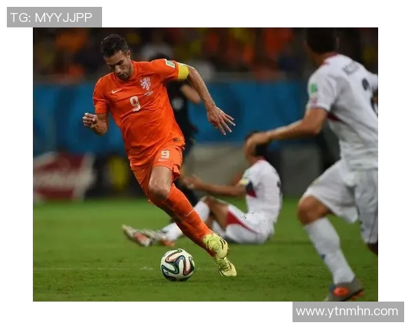 荷兰队与爱沙尼亚全场比赛精彩回顾及精彩瞬间分析