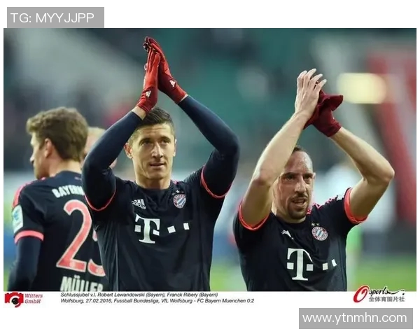 莱万领衔拜仁对决狼堡决战德甲赛场再创辉煌