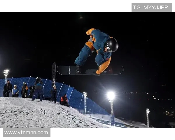 成都攀岩队在极限运动会中以88分稳居积分榜首位MBA