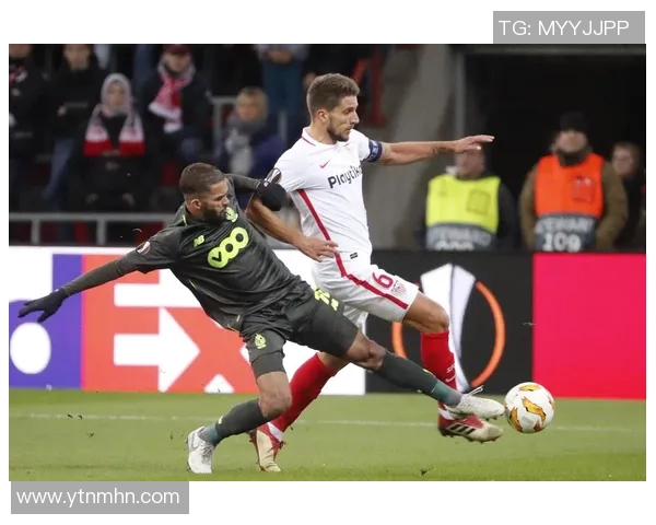 阿卡沙与标准列日的激烈对决揭示足球战术与团队协作的精彩瞬间 阿卡沙与标准列日的激烈对决揭示足球战术与团队协作的精彩瞬间