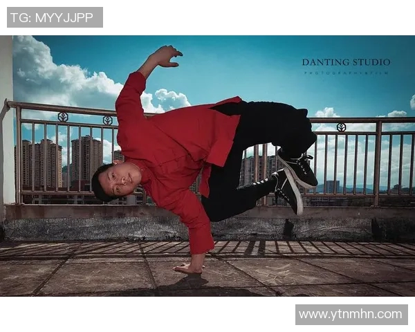 杭州极限运动嘉年华街舞队灵活性表现精彩点评与观众反响分析MBA 杭州极限运动嘉年华街舞队灵活性表现精彩点评与观众反响分析MBA