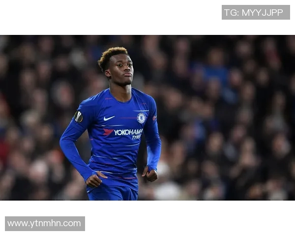 楚阿梅尼的崛起与挑战:探讨这位年轻球员在足球世界中的未来潜力与发展方向 楚阿梅尼的崛起与挑战:探讨这位年轻球员在足球世界中的未来潜力与发展方向