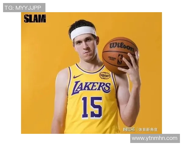 篮球明星奥斯汀的崛起之路与他对年轻球员的影响力探讨