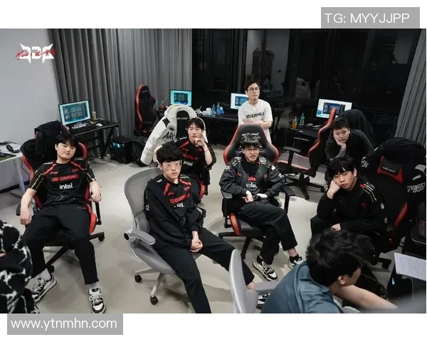 数据分析揭示JDG战队在比赛中的耐力表现与战术影响因素